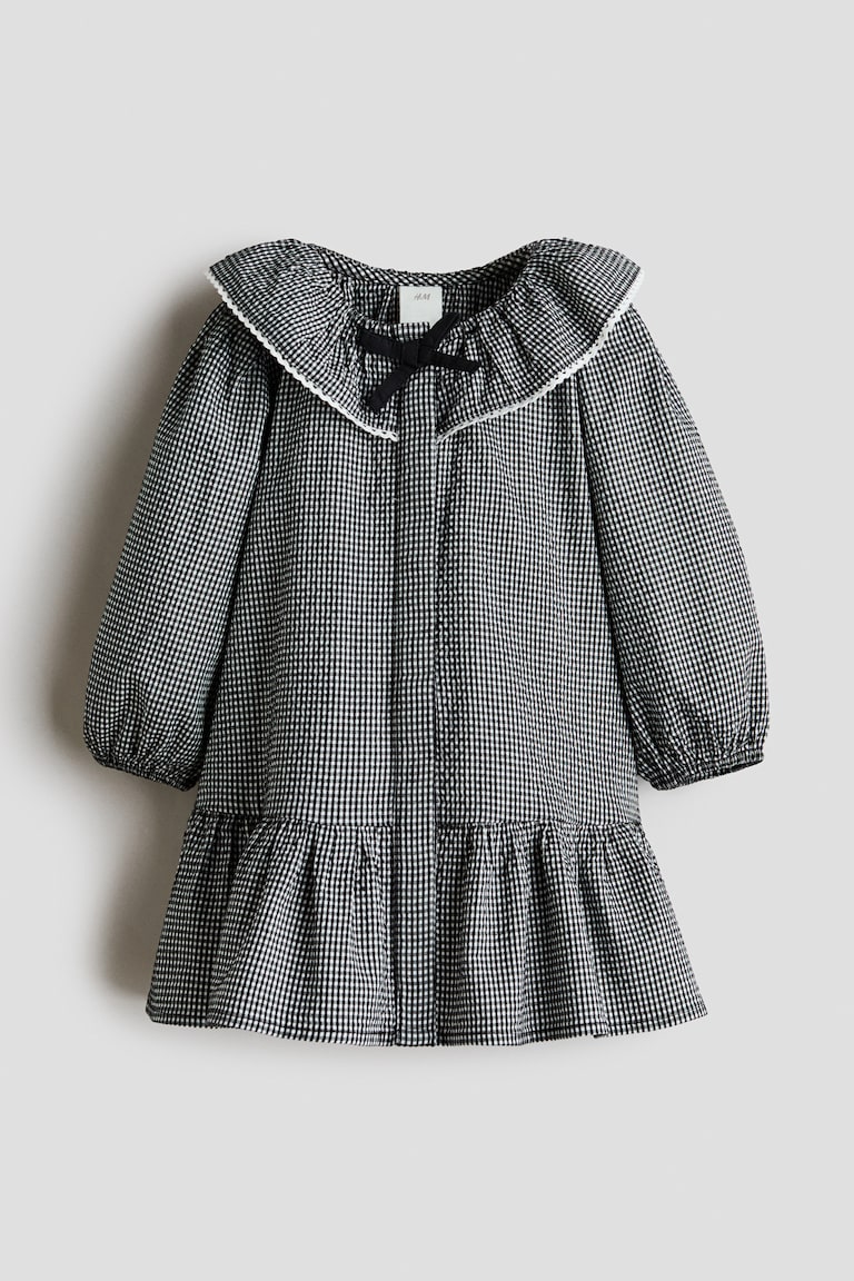 Dress with Collar